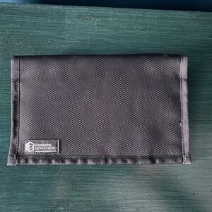 Mission Darkness Faraday Bag - Signal Isolation Bag for Phones or Keys